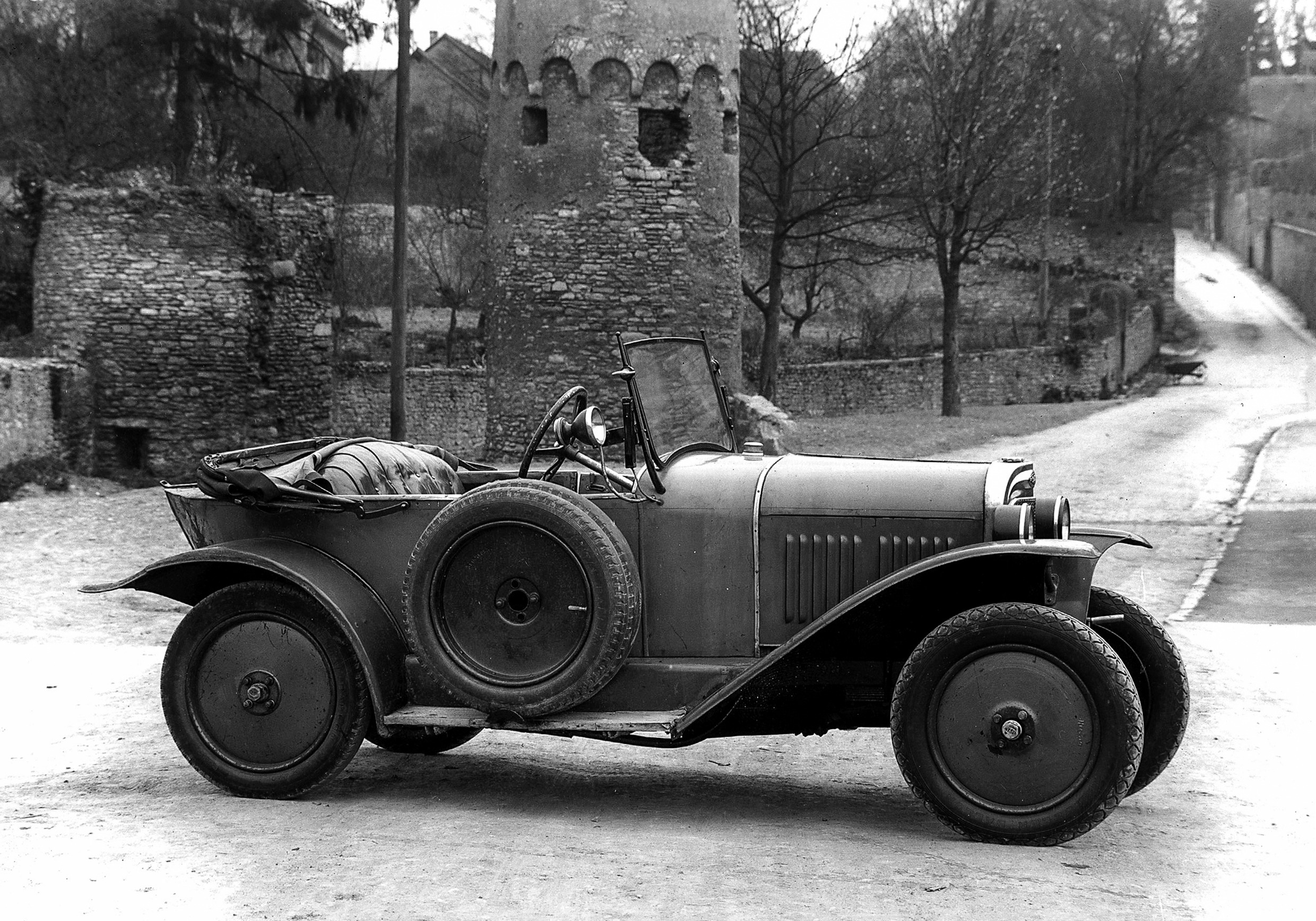 1924-Opel-Laubfrosch-4-PS-19581_0.jpg